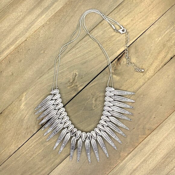 Tribal Feather Statement Necklace Silver Tone Adjustable Length - Picture 2 of 2